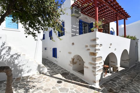 Villa Adriana " Balcony Castle "