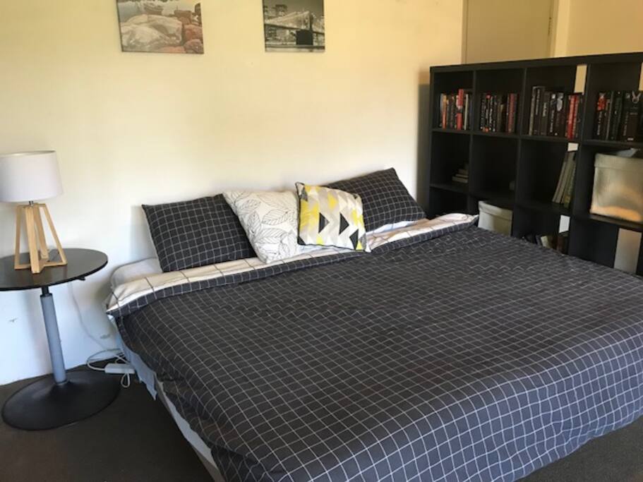KING SIZE BED