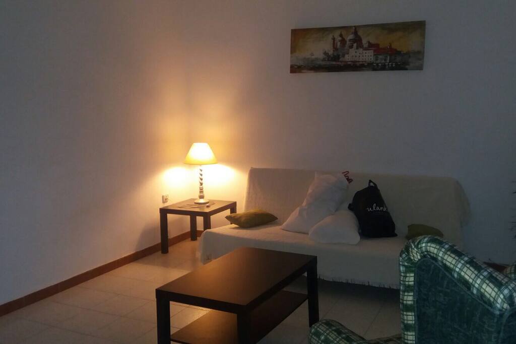 Salón, falta otro Sofa