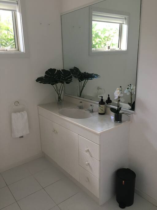 En suite Bed room 1