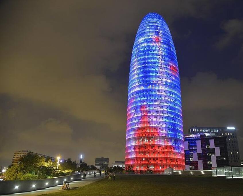 Near Torre Agbar