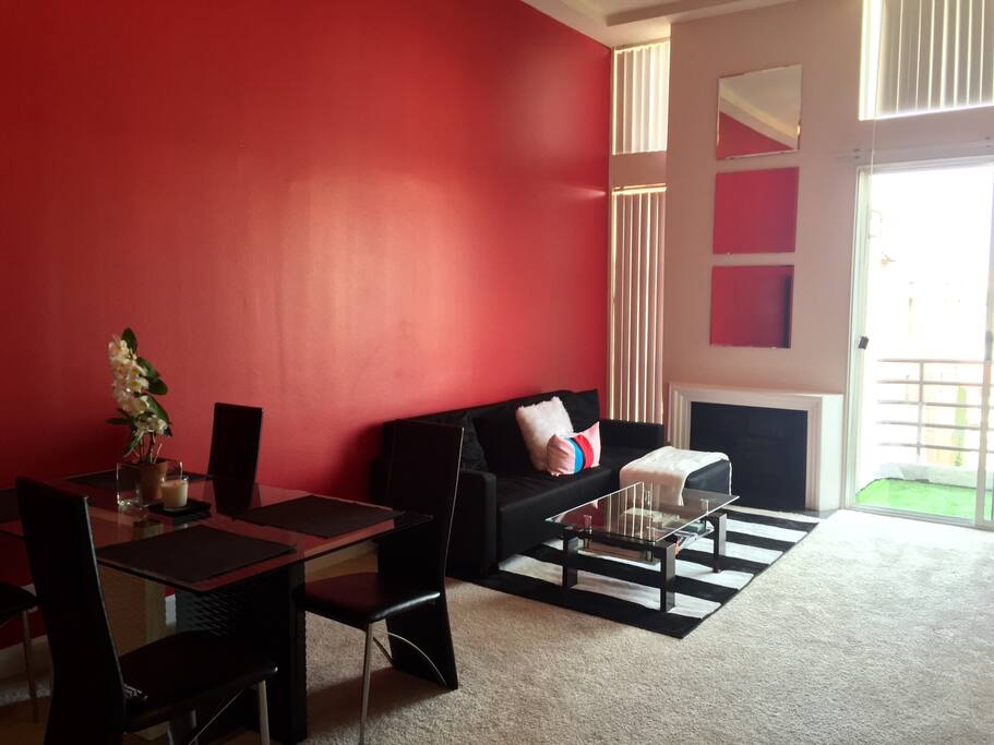Living room with 12 foot ceilings