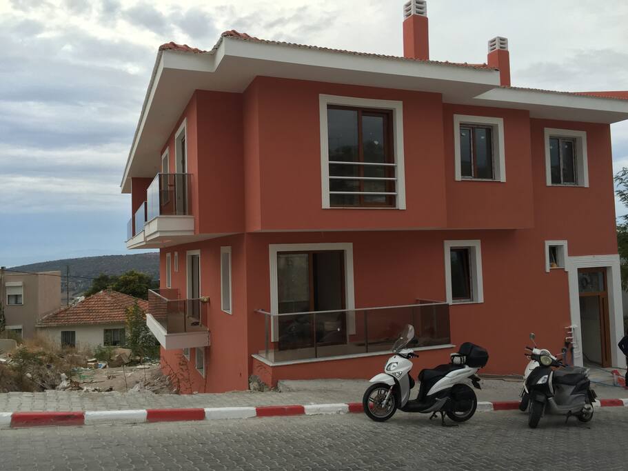 Apartman önü