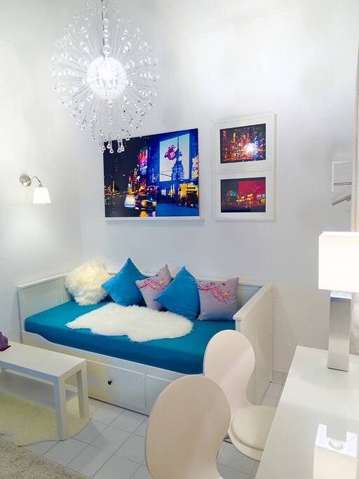 Nice Mainroom