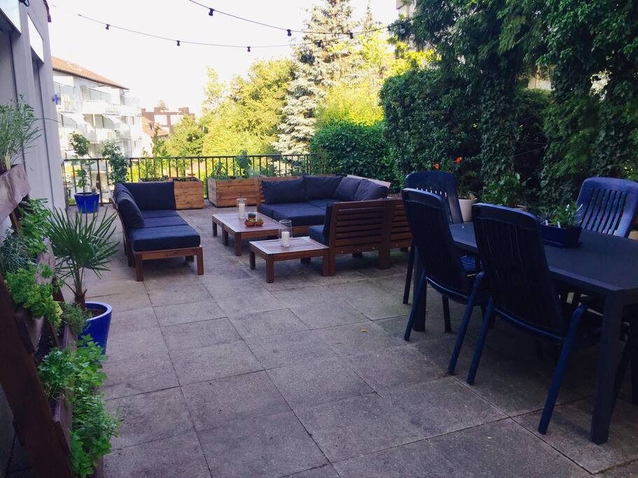 huge 64m² terrace just for your use