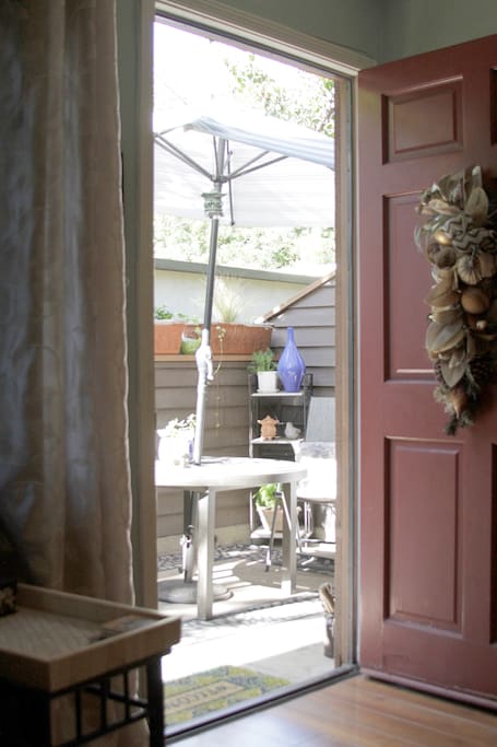 Private entrance with patio