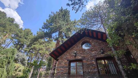 Casita de Abantos - relaxation in the Sierra de Madrid