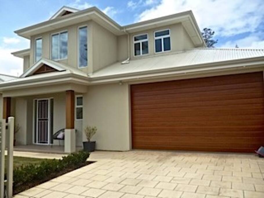 Beach House Parking Glenelg Beach House Parking Glenelg