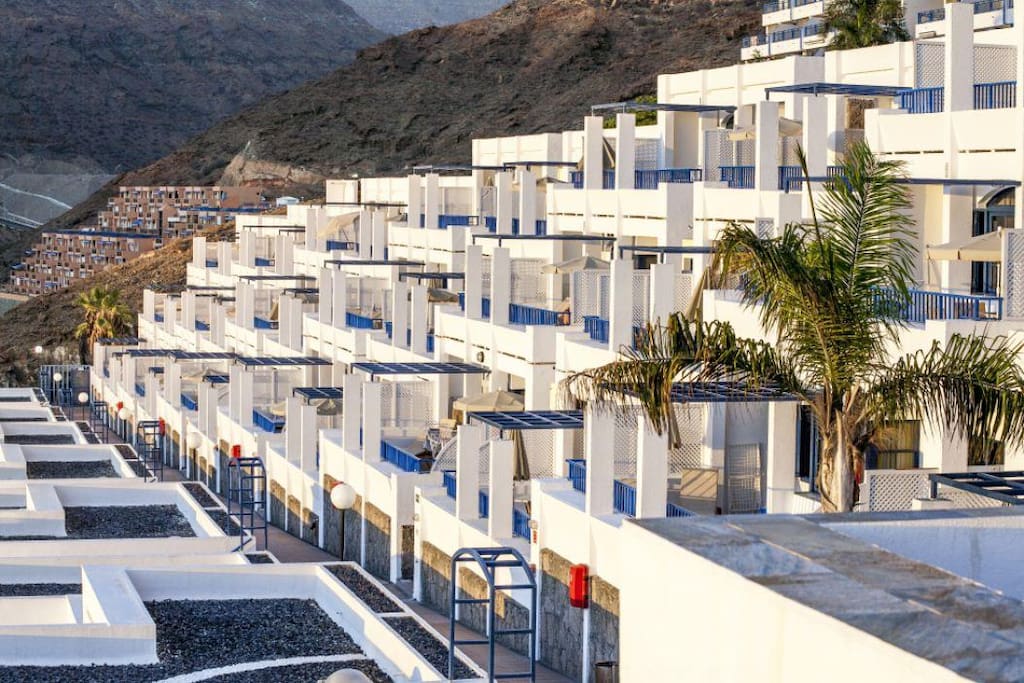Cala Blanca Exterior Second View
