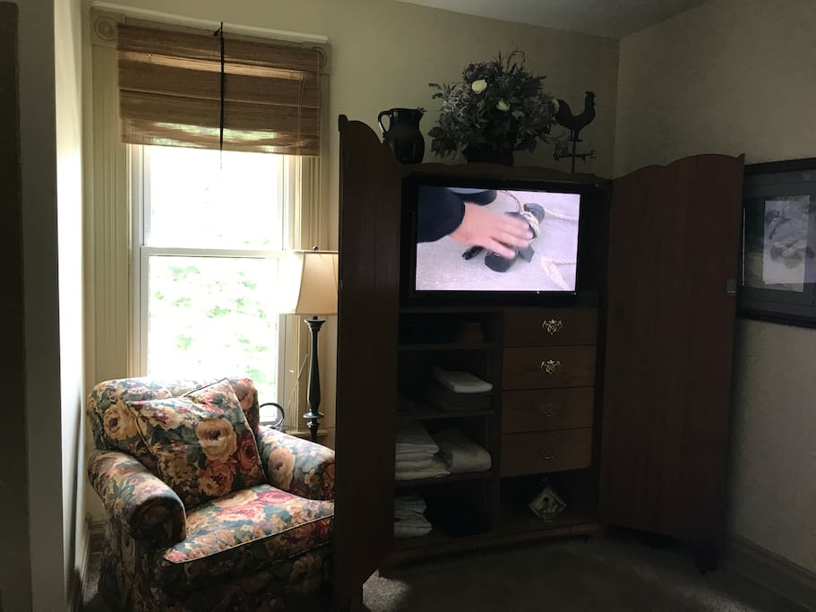 Clothing Armoire with 40" HD TV