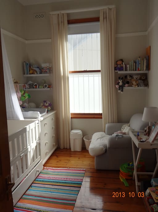 Small and comfy baby room (can also be a study as there is a desk available)