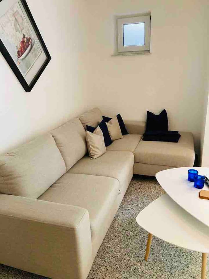 Souterrain Wohnung Im Grünen, 10 Min Zur Messe - Aschheim