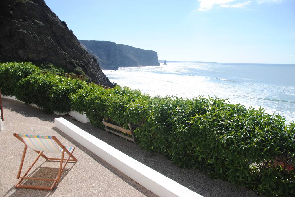 Terraço com vista para a Pedra d´Agulha