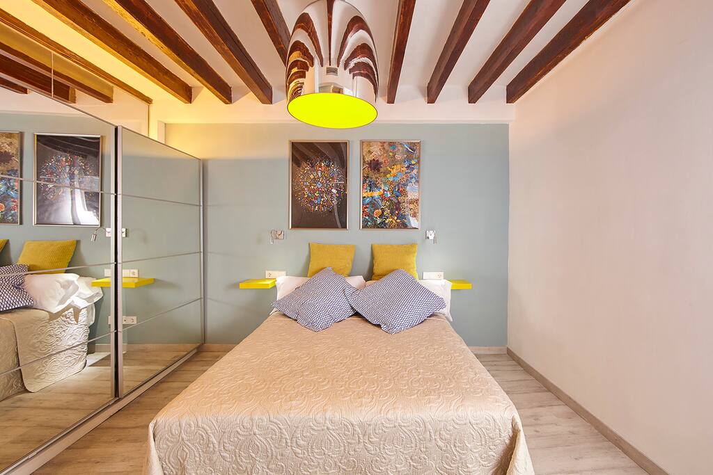 Apartamento Ibiza.
Dormitorio cama doble