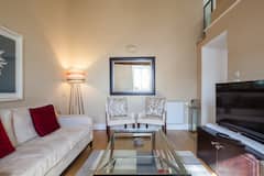Majestic+%26+Historic+Apartment+Adjacent+to+St+Pancras+Hotel