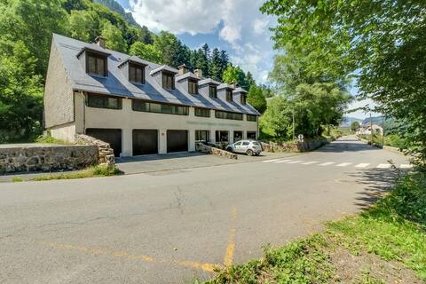 Very gd apartment 10 pers Ski winter Hike summer GR10