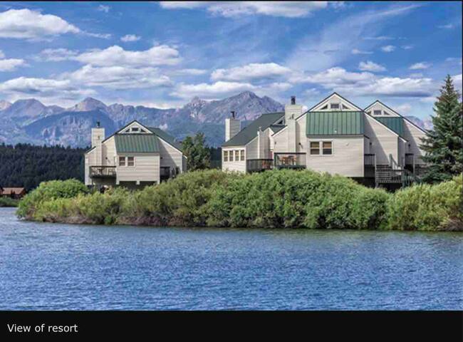 Airbnb 519 Village Dr Vacation Rentals Places To Stay