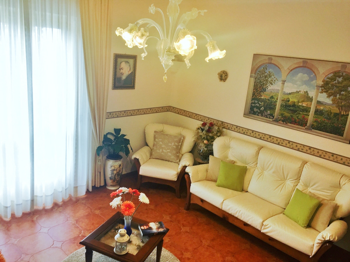 Airbnb performant: EXCLUSIVE APARTAMENT your piece of paradise à Furore