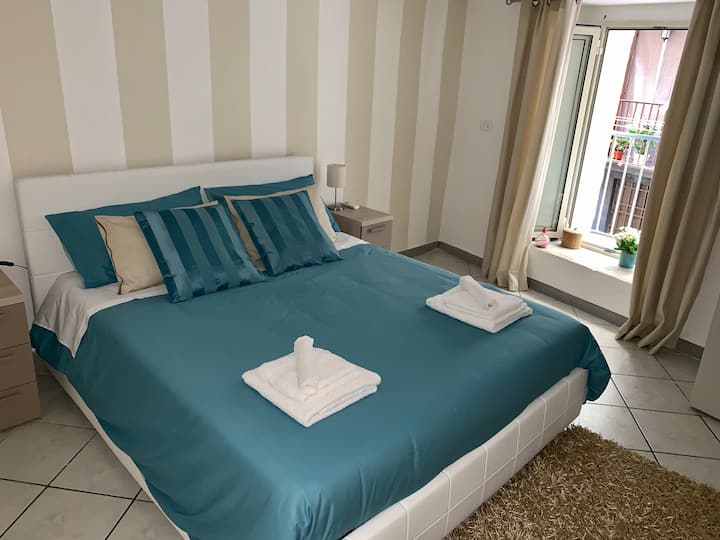 Часот не е вода...