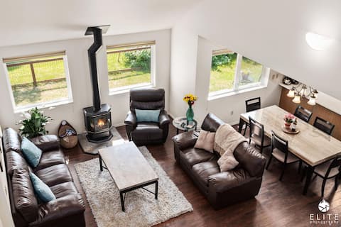 ✶Lavish 5✰ modern villa BEST location in DOWNTOWN✶