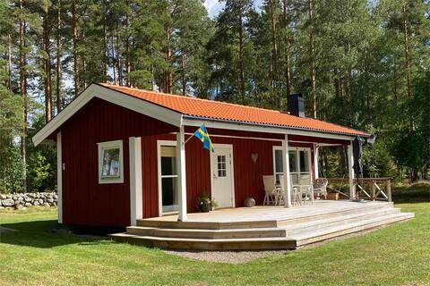 Cabin on Asby headland near swimming and nature!