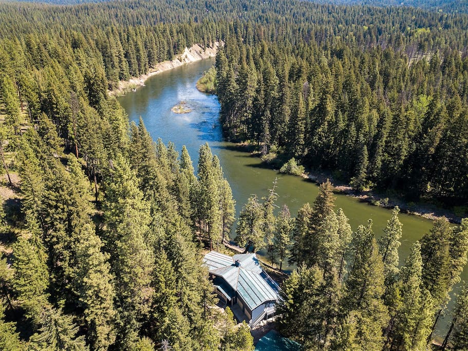 Private getaway on the Wenatchee River