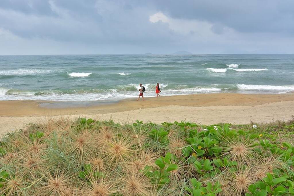 BÃ£i biá»n TÃ¢n ThÃ nh vÃ o mÃ¹a thu