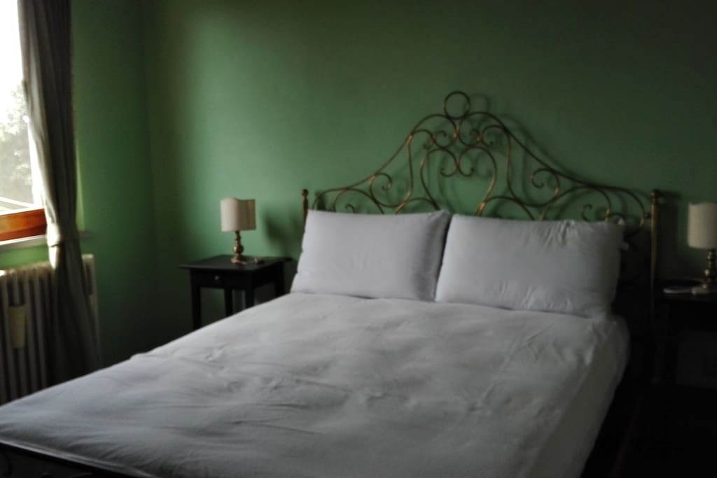 double bedroom
