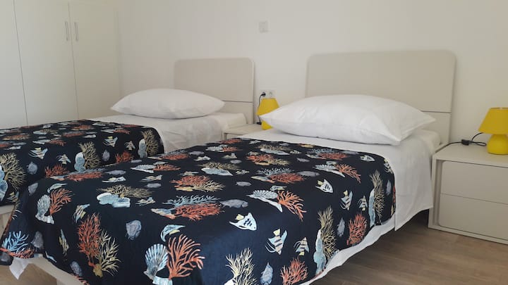 ลอฟท์ทันสมัยเต็มไปด้วยแสง 