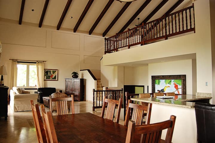 Private Villa at Red Frog Beach Resort