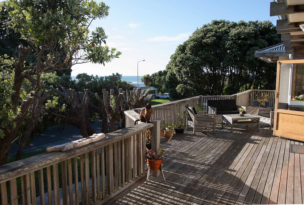 Large front deck with sea views to the south
