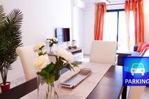 MALAGUETA BEACH + PARKING.  PUERTO STREET