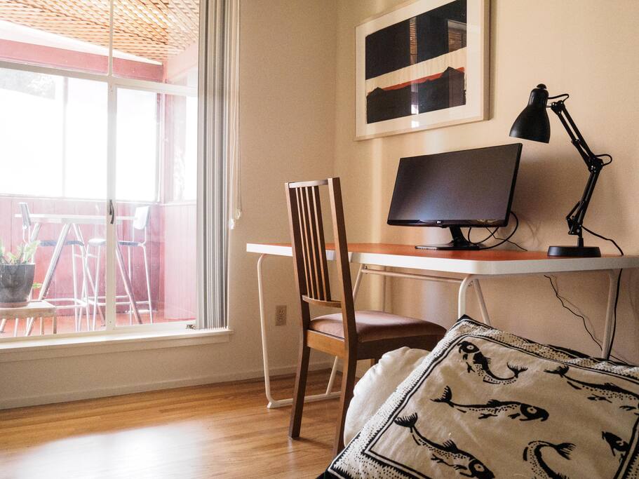 Business-ready, peaceful, bright bedroom