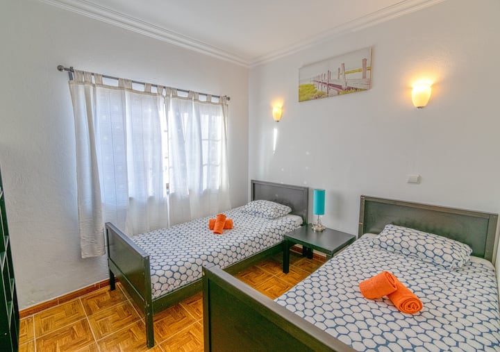 غرفة النوم 2