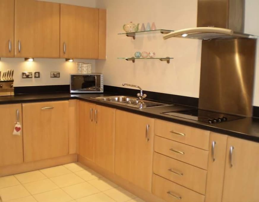 Large, well equipt kitchen