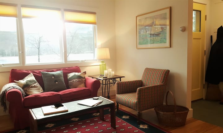 Little Loon Cottage · Ski, Swim & Hike In Camden - カムデン, ME