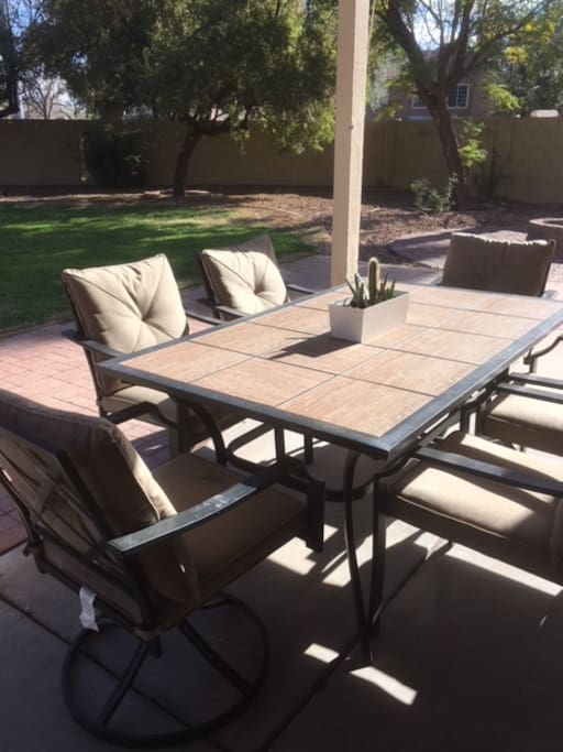 Covered Patio and Outdoor Dining Area