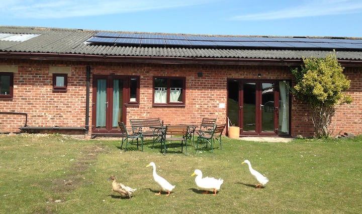 Strawberry Fields (Sleeps 6) Formby Cottages