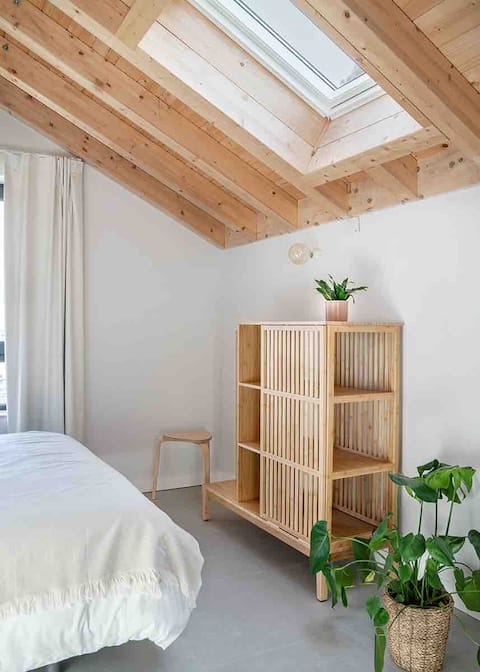 BAO5/ Studio with parking and close to the beach