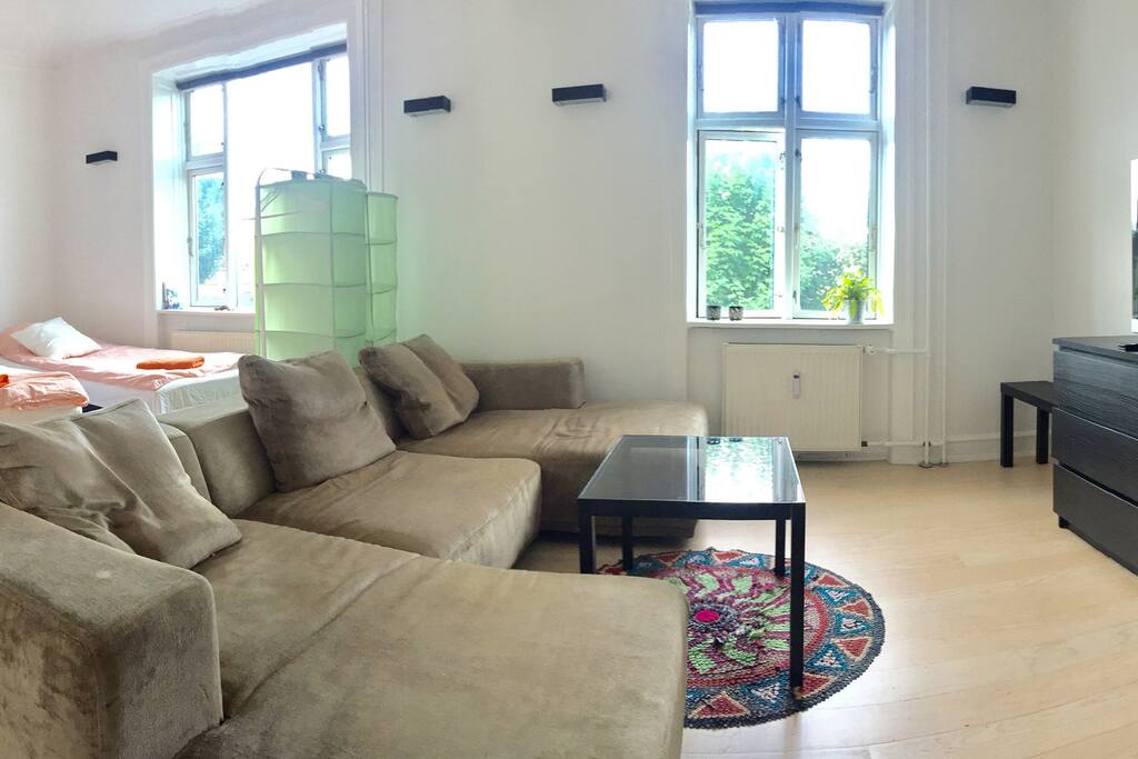 Room 1