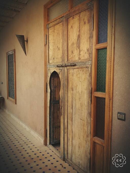 Porte Entrée Chambre Salon et salle de bain privative