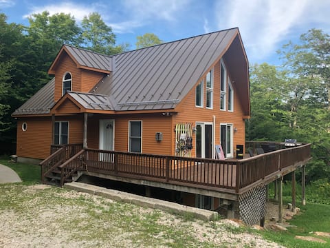 Cozy Private House on Killington Mtn - Hottub