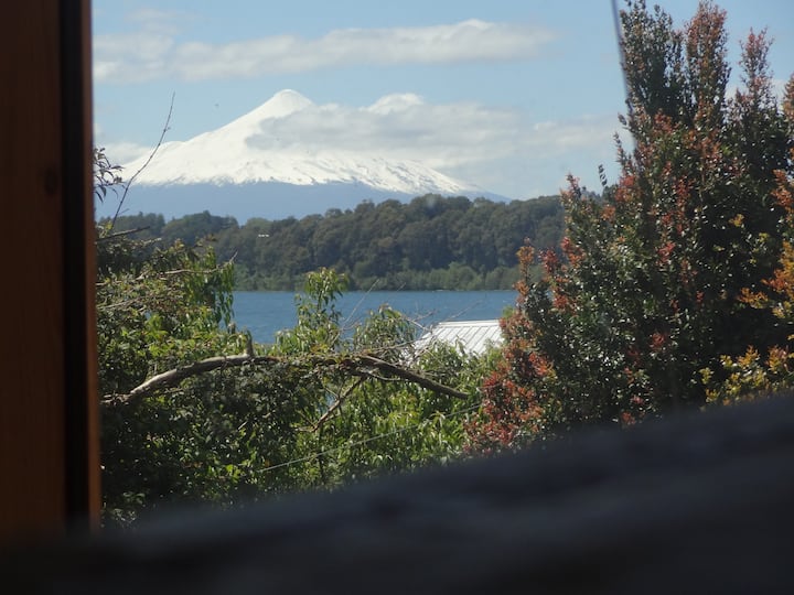 Vista volcan Osorno y Lago Llanquihue