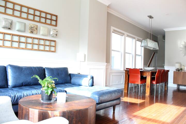 Adorable Single Family Home in Logan Square gallery image 5