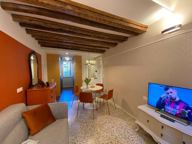 27@Rialto boutique apt. 300mt to Rialto bridge gallery image 2