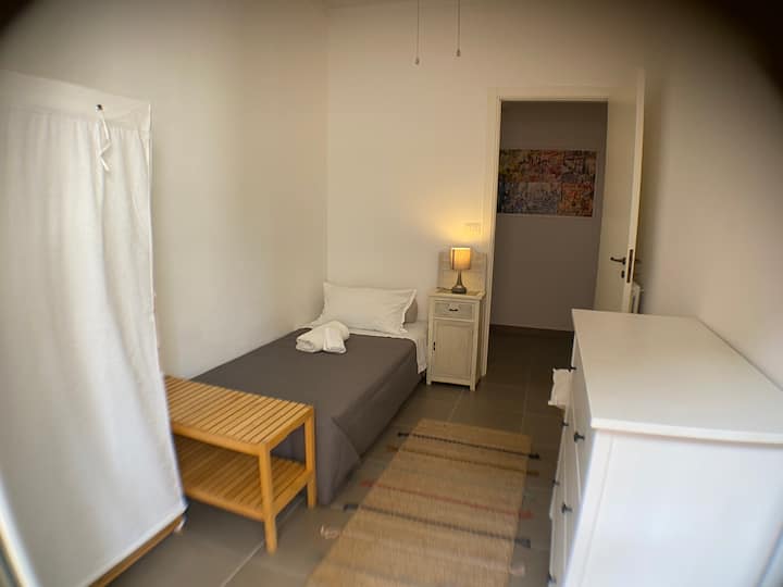 საძინებელი 2