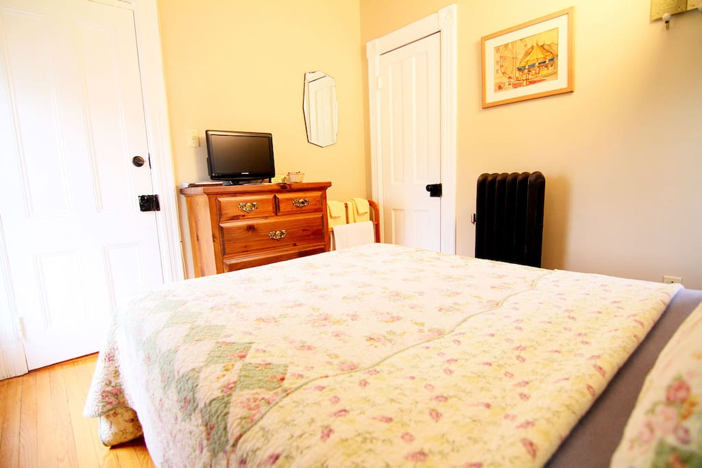 Woodstock room.