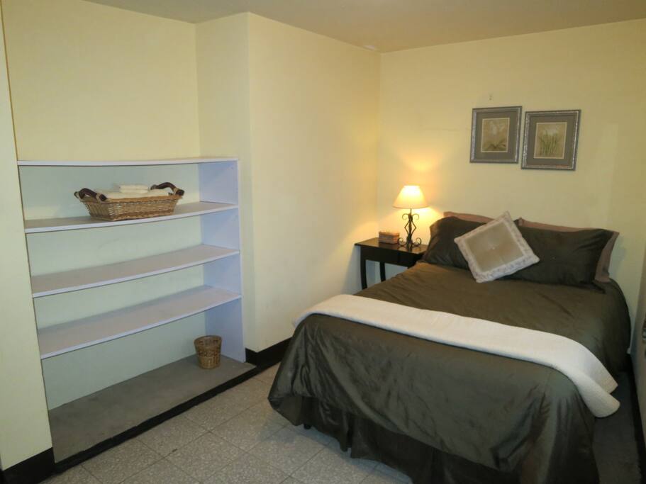 Beautiful room - lots of light