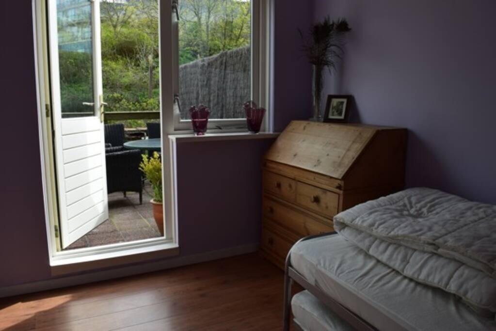 second bedroom 2 persons with sunny roofterrace