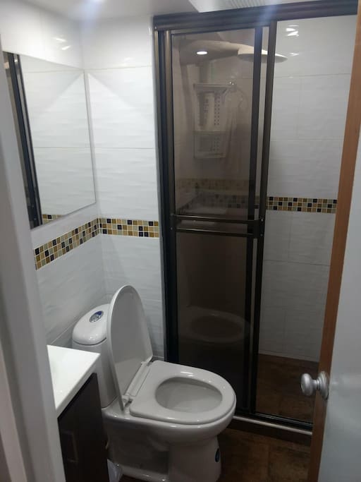 Baño para los huéspedes.